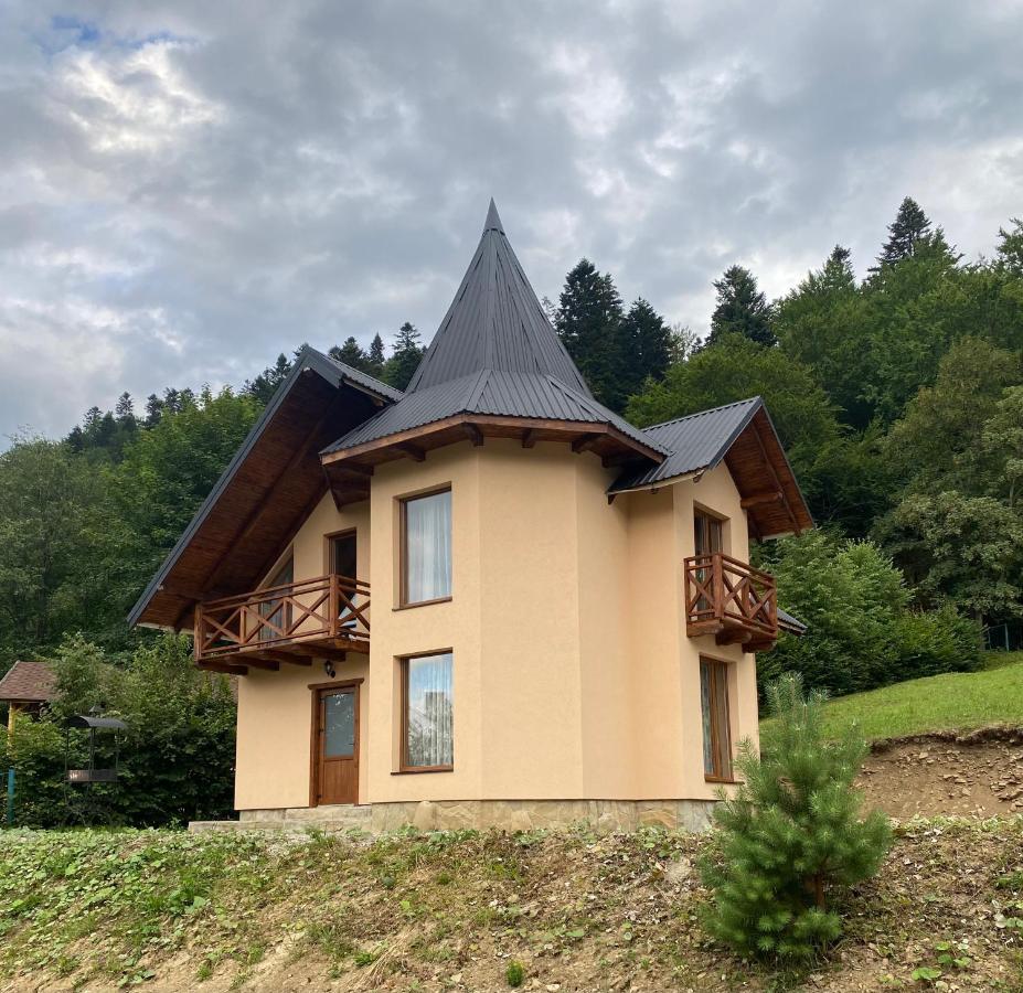Лучка Villa Mykulychyn Luaran gambar