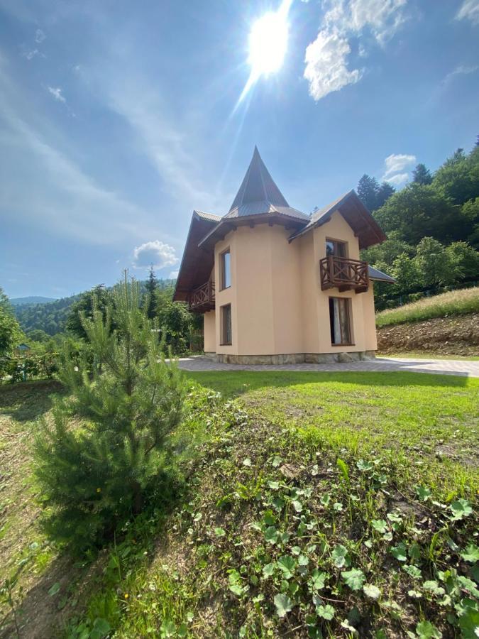 Лучка Villa Mykulychyn Luaran gambar