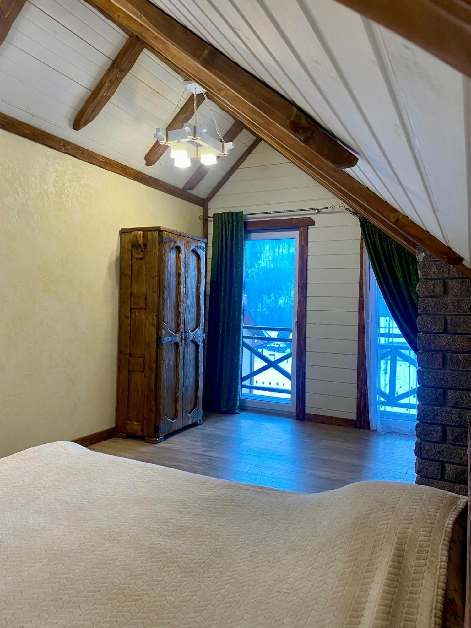 Лучка Villa Mykulychyn Luaran gambar